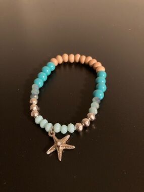 Turquoise & Beige Beaded Starfish Charm Bracelet